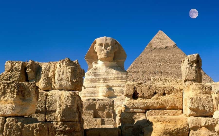 Hurghada: Full-Day Trip to Cairo by Plane - The Sphinx and the best photo stops