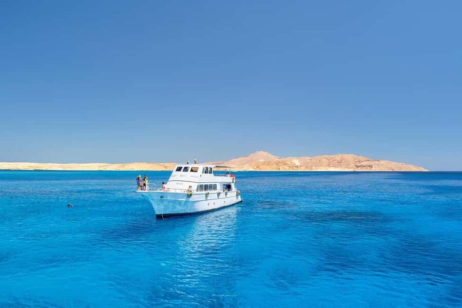 Hurghada: Orange Bay Day Trip with Water Sports and Lunch - Banana boat or sofa ride for a quick thrill