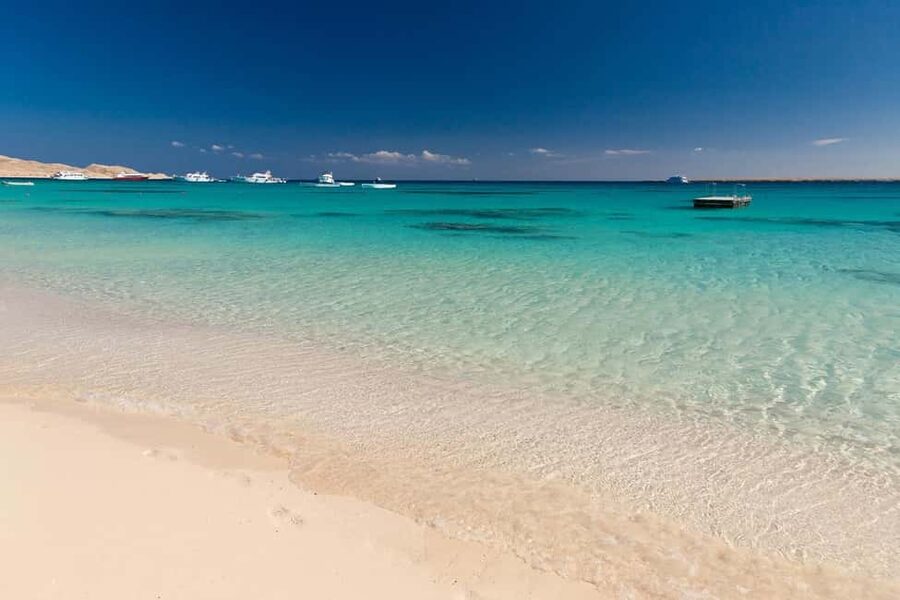 Hurghada: Orange Bay Day Trip with Water Sports and Lunch - The guides make the biggest difference