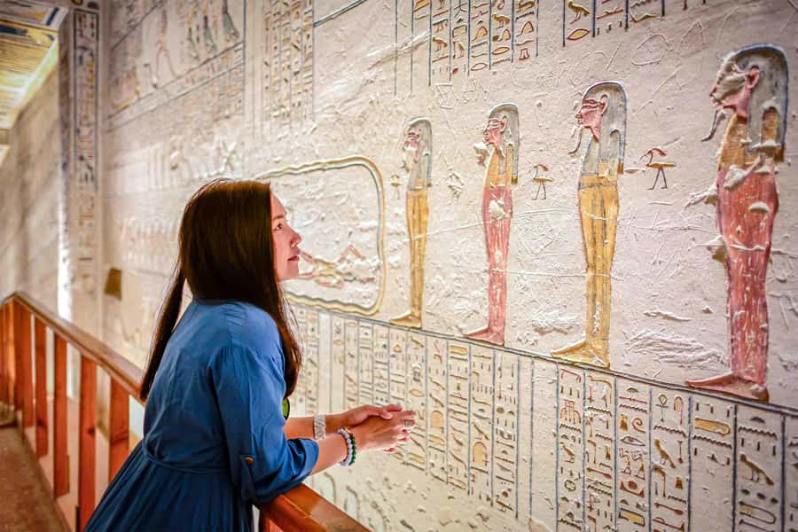Hurghada: Valley of Kings Hatshepsut & Karnak Luxor Day Trip - Karnak Temple deserves your energy