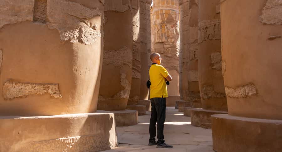 Hurghada: Valley of Kings Hatshepsut & Karnak Luxor Day Trip - Luxor Temple is a short final look