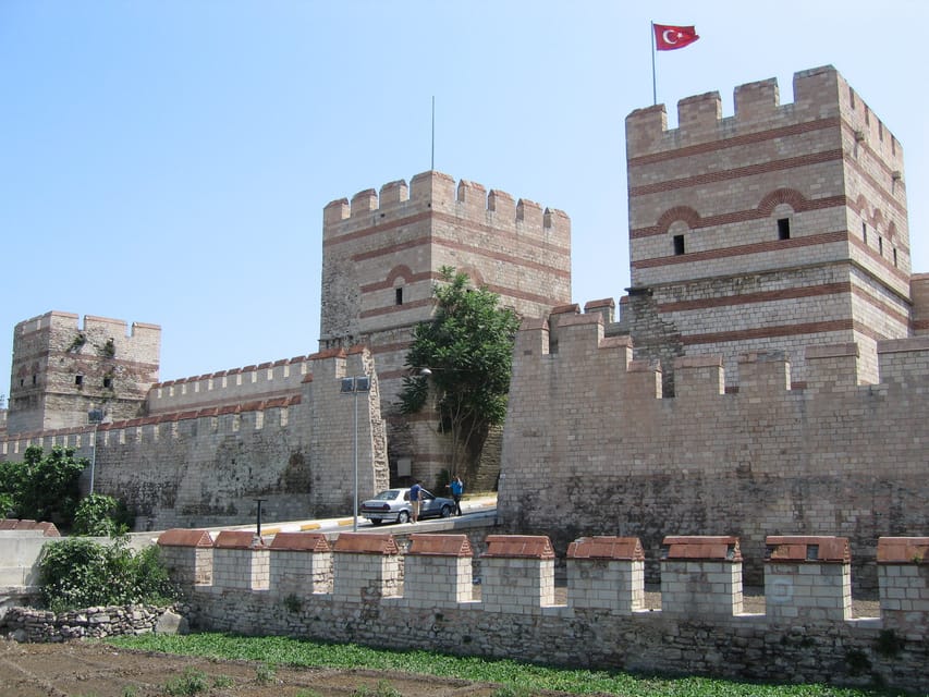 Istanbul: Guided City Highlights Day Trip - Key points at a glance