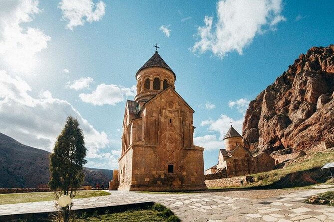Khor Virap, Noravank & Birds' Cave Day Trip with Wine Tasting - Khor Virap and the view toward Mount Ararat