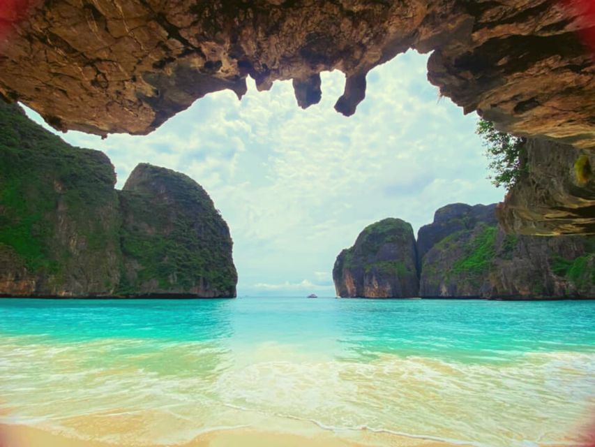 Ko Lanta: Phi Phi Day Trip by Speed Boat - Bamboo Island brings the best beach break