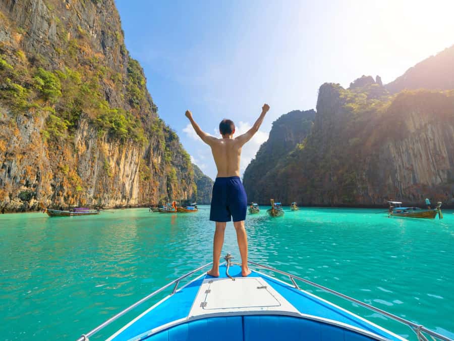 Koh Samui: Pink Dolphin, Pig Island, and Snorkeling Day Trip - Pancake Rock and the ride to Pig Island