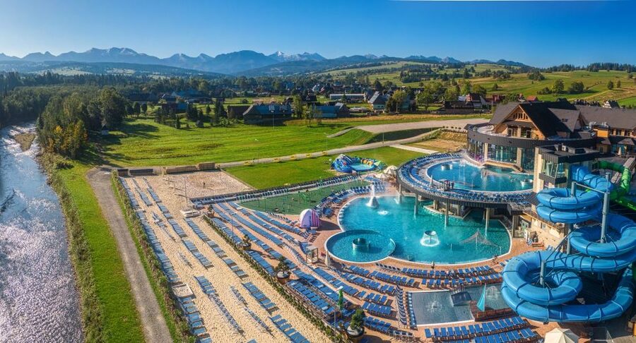 Krakow: Zakopane, Gubałówka & Thermal Baths – Full-Day Tour - Oscypek, the cheese stop, and local spirits