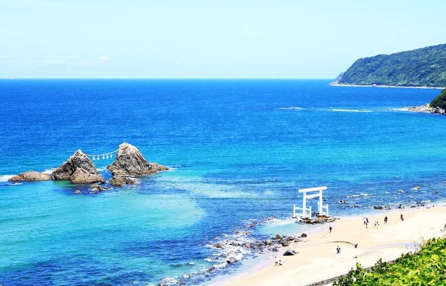 Kyushu Tour From Fukuoka: Itoshima Nature & Coastal Scenery - The best parts of the day at a glance