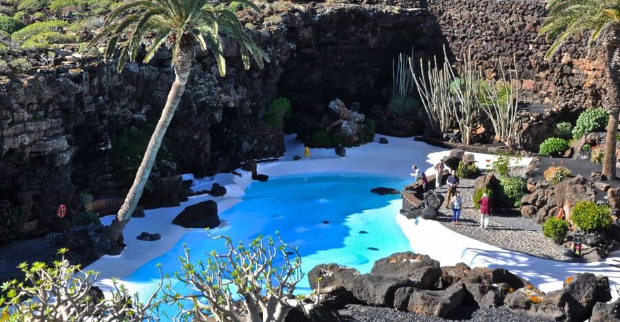 Lanzarote: Northern Half-Day Trip - Teguise and the road through the Valley of a Thousand Palms