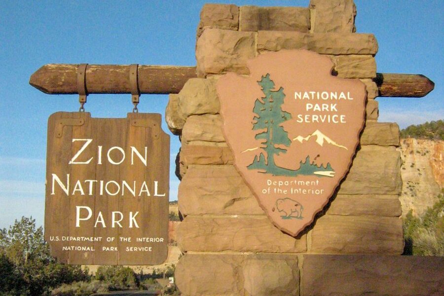 Las Vegas: Grand Canyon, Zion and Monument Valley 3-Day Tour - Zion’s red cliffs and easy first-day walks