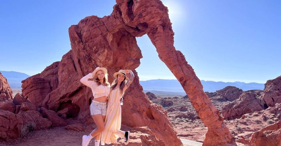 Las Vegas: Valley of Fire and Red Rock Canyon Day Trip - Transport makes the $148 price easier to judge