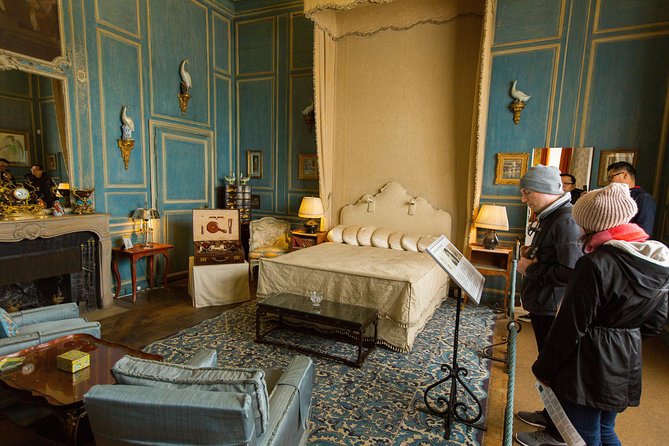 Leeds Castle, Cliffs of Dover and Canterbury Day Trip from London with Guided Cathedral Tour - How to handle food, walking, and the packed schedule