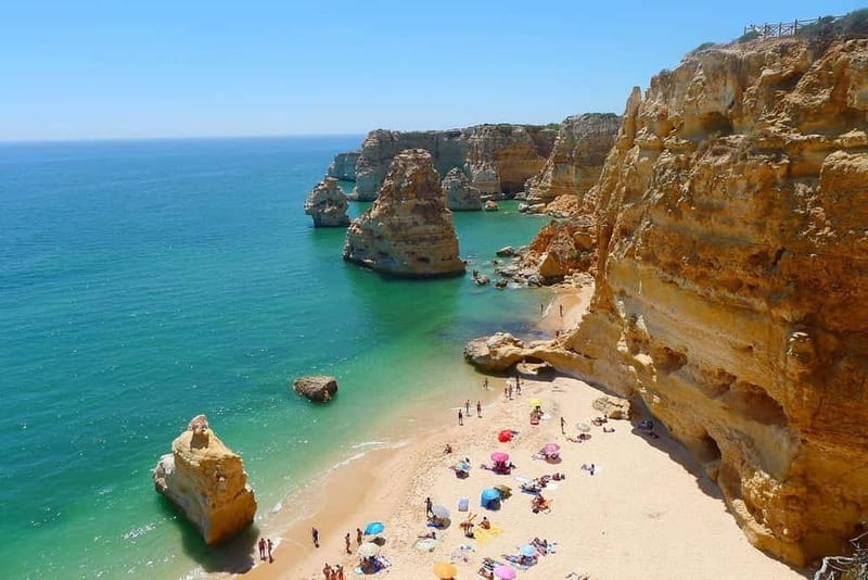 Lisbon: Algarve, Benagil Cave, Carvoeiro & Lagos Day Trip - What the guide and vehicle add to the day
