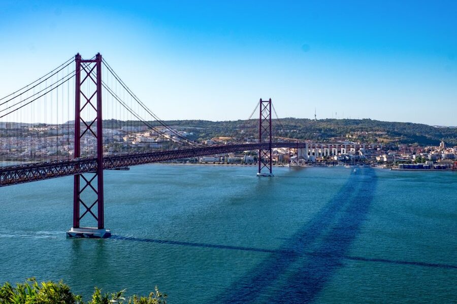 Lisbon: Arrábida Natural Park and Sesimbra Day Trip - Cabo Espichel and the story of Our Lady of the Cape