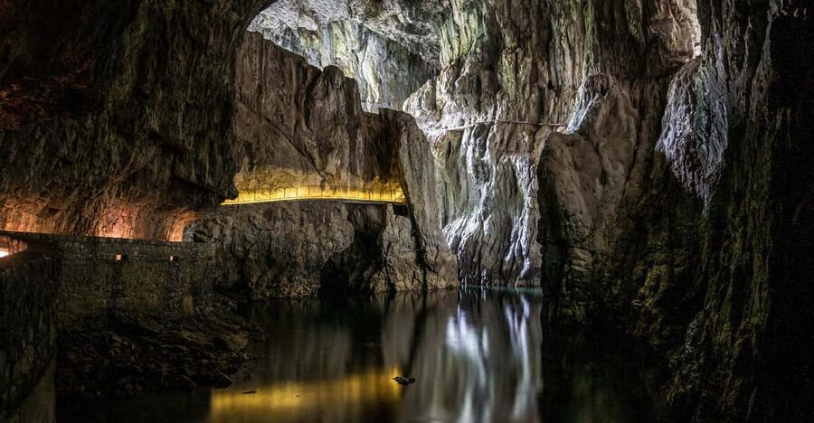 Ljubljana: UNESCO-Listed Škocjan Caves and Piran Day Trip - Morning pickup in central Ljubljana
