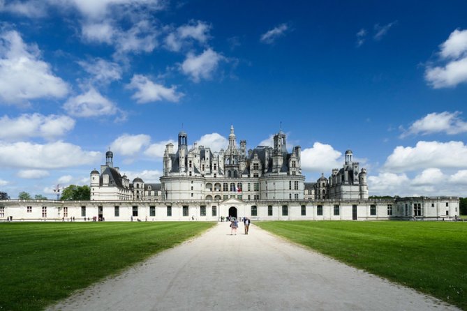 Loire Valley Castles Day Trip from Paris with Complementary Wine - Why this Loire Valley day trip makes sense from Paris