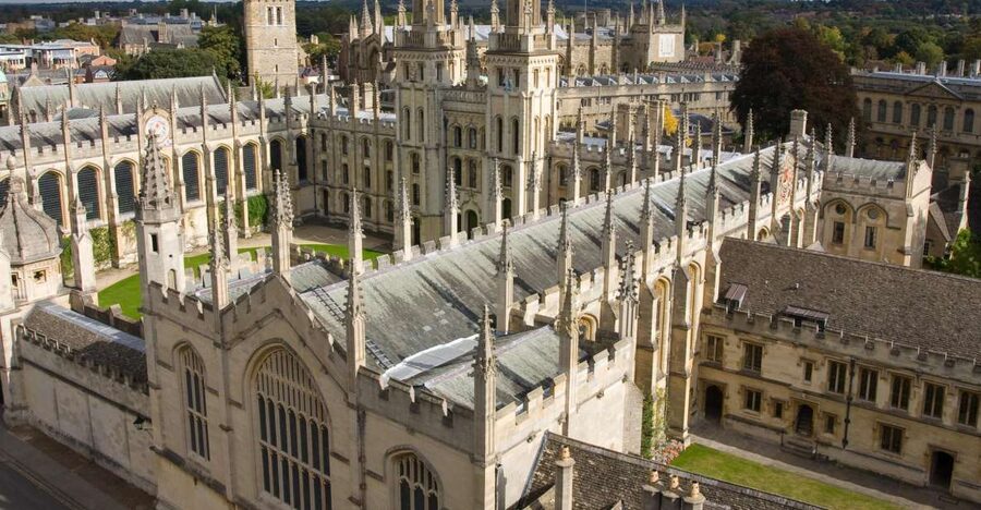 London: Oxford, Stratford, Cotswolds, and Warwick Day Trip - The guide and driver can make or break the day