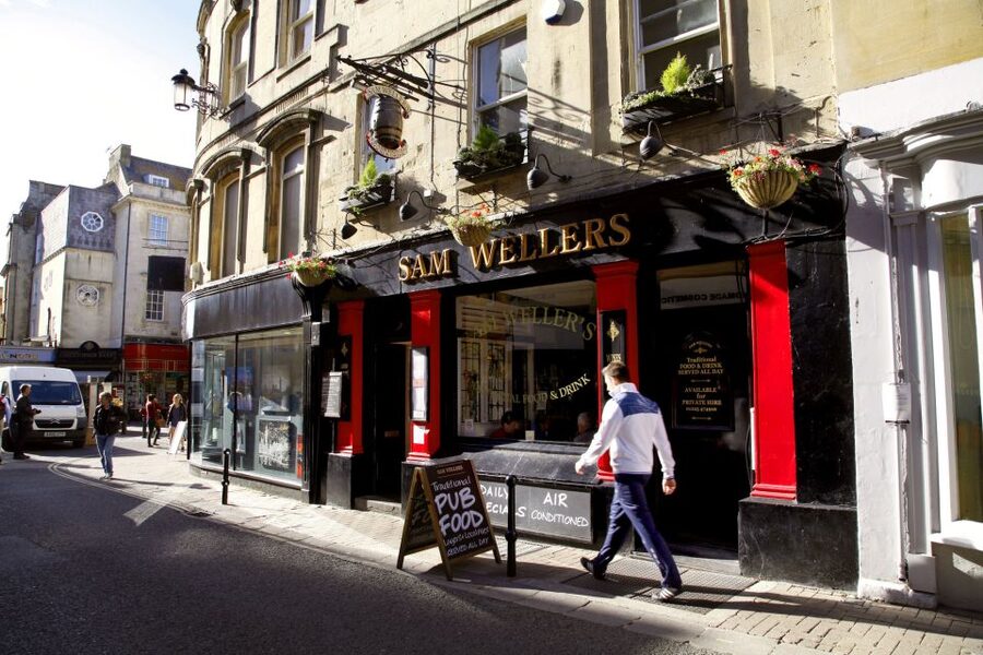 London: Windsor Castle, Stonehenge, and Bath Day Trip - Stonehenge on Salisbury Plain