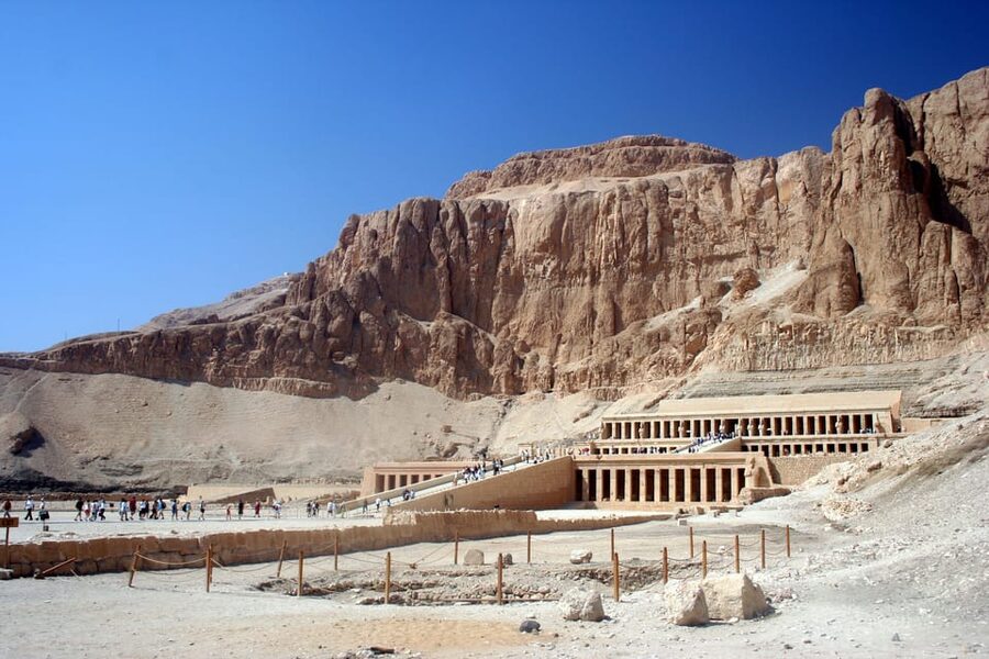 Luxor: Valley of The Kings and Hatshepsut Temple Day Trip - The Colossi of Memnon in a short final stop