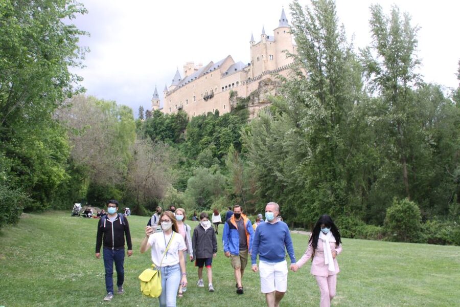Madrid: Avila and Segovia Day Trip with Tickets to Monuments - Segovia begins with a Roman engineering marvel