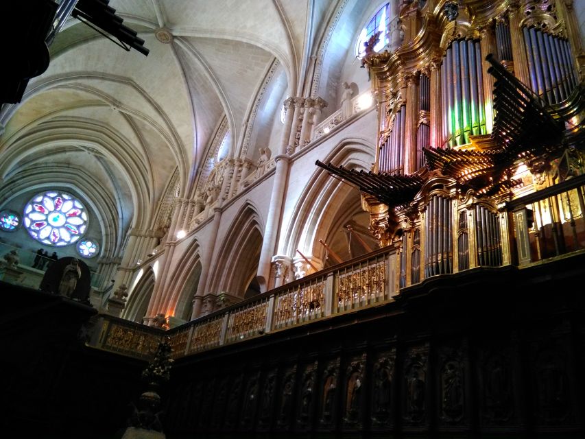 Madrid:Full Day Trip to Cuenca, Cathedral and Hanging Houses - Five details that shape the experience