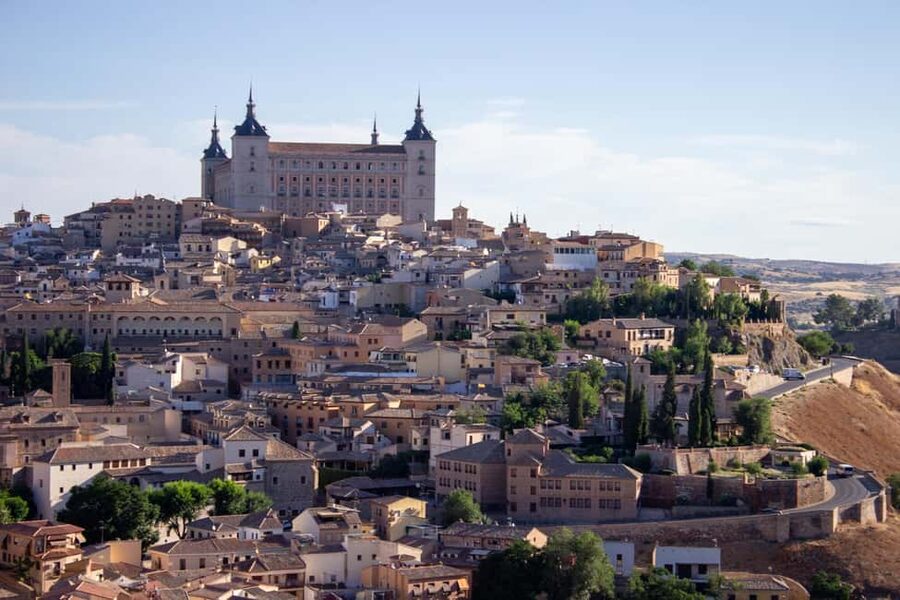 Madrid: Segovia, Ávila & Toledo Day Trip with Optional Lunch - Segovia brings the day’s strongest monument