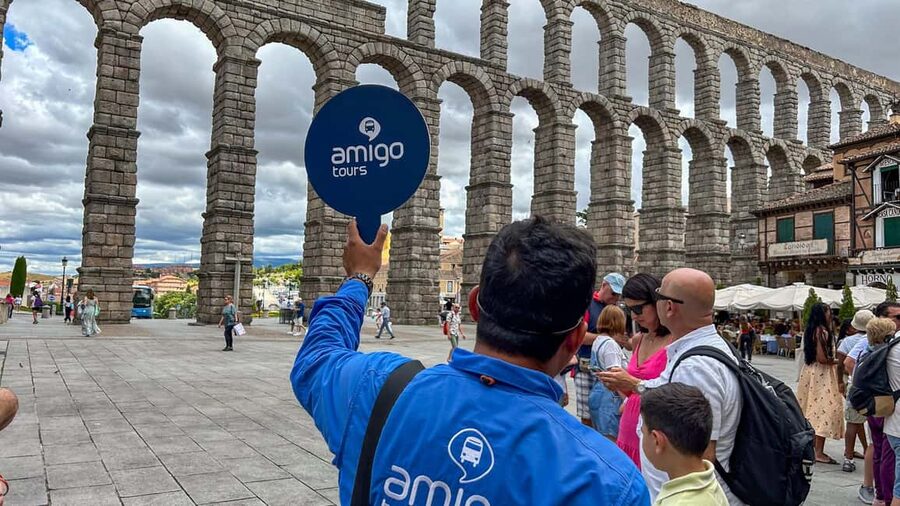 Madrid: Segovia, Ávila & Toledo Day Trip with Optional Lunch - Ávila closes the day with medieval walls