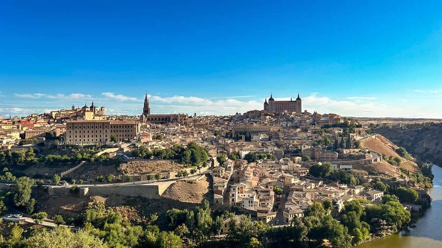 Madrid: Segovia, Ávila & Toledo Day Trip with Optional Lunch - Who will enjoy this day trip?