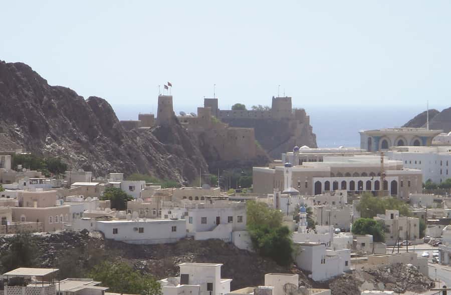 Majestic Canyon & Nizwa Cultural Journey from Muscat - Jebel Shams, the Mountain of the Sun