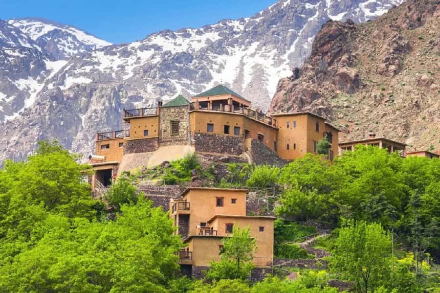 Marrakech: Atlas Mountains Day Trip, 3 Valleys & Waterfalls - A busy day begins outside Marrakech