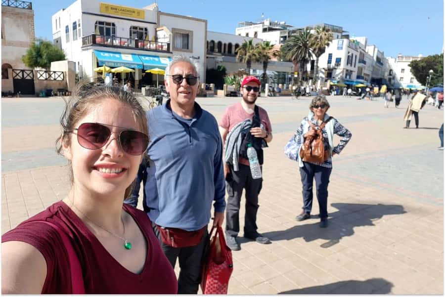 Marrakech: Essaouira Day Trip with Guided Tour - What the guides and drivers add