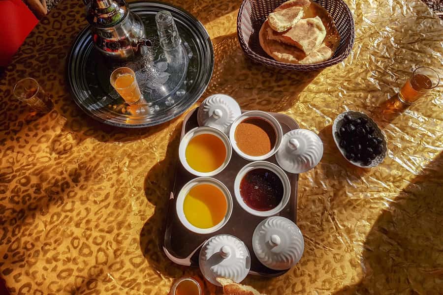 Marrakech: Ourika Valley & Atlas Mountains Half-Day Trip - Leaving Marrakech in an air-conditioned minivan