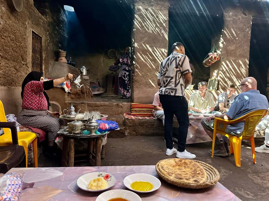 Marrakesh: Ourika Valley & Atlas Mountains Day Trip + Lunch - Skipping the climb without missing the whole day