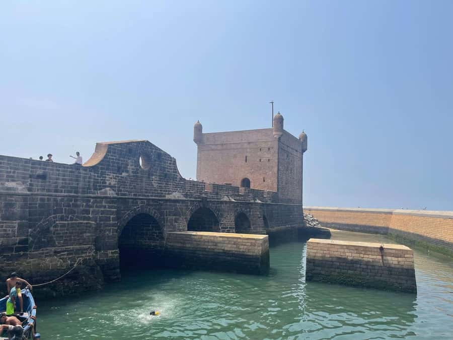 Marrakesh to Essaouira: Small-Group Day Trip & Cooperatives - Walking the small blue alleys of the medina