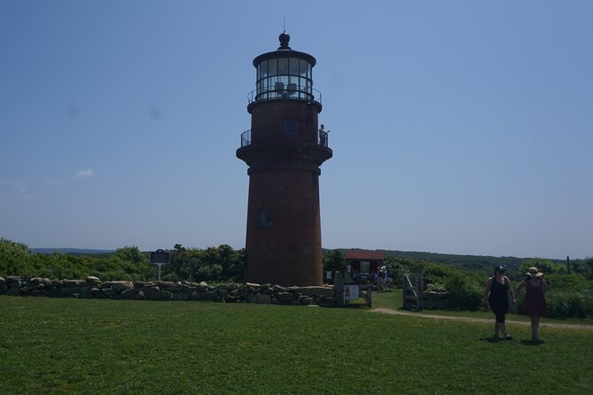 Martha's Vineyard Day Trip with Optional Island Tour from Boston - Six hours in Oak Bluffs: choose your own pace