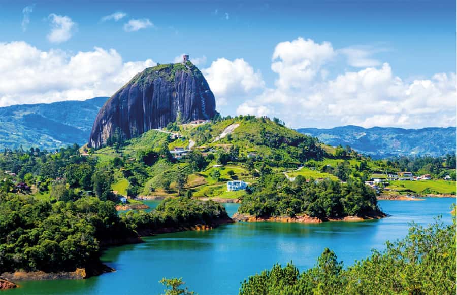Medellin: Guatapé Day Trip & Boat to Pablo Escobar's Estate - Should you book this Guatapé tour?