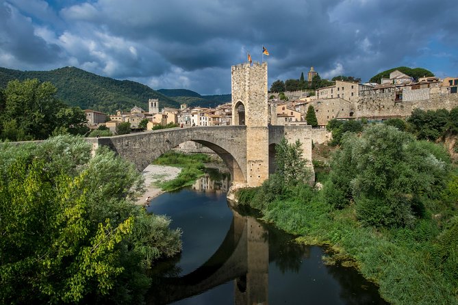 Medieval Three Villages Small Group Day Trip from Barcelona - Besalú: the strongest history stop