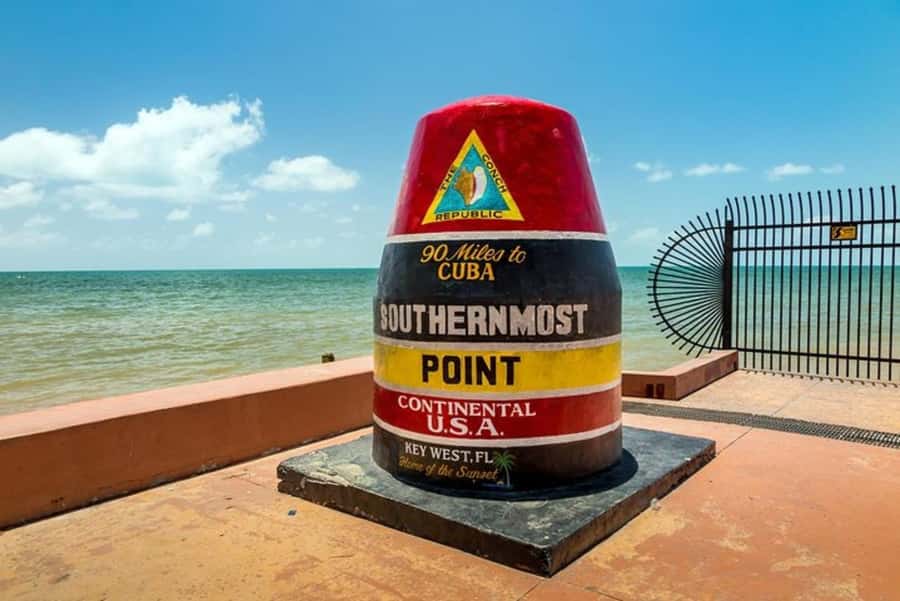 Miami to Key West Day Trip with Optional Activities - Pickup in Miami and the early start