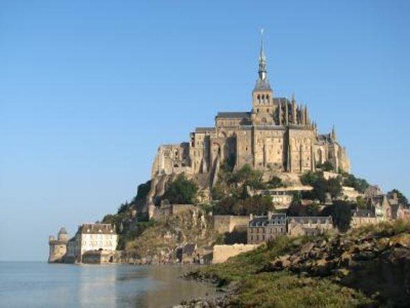 Mont Saint Michel Guided Day Trip with Abbey Entry from Paris - Key points to know before booking