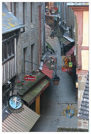 Mont Saint Michel Guided Day Trip with Abbey Entry from Paris - Is $212.21 good value?