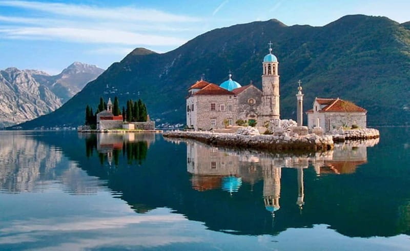 Montenegro Day Trip & Kotor Bay Short Boat Cruise - The day in five useful points