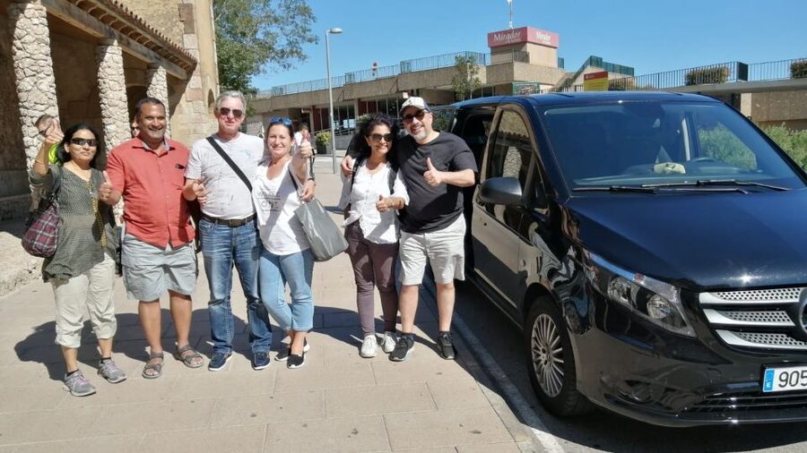 Montserrat: Morning or Afternoon Half-Day Trip with Pickup - The First View of Montserrat’s Jagged Peaks
