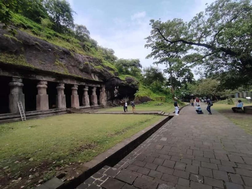 Mumbai: All-Inclusive Mumbai Private Full or Half Day Trip - The 45-minute ferry to Elephanta Island