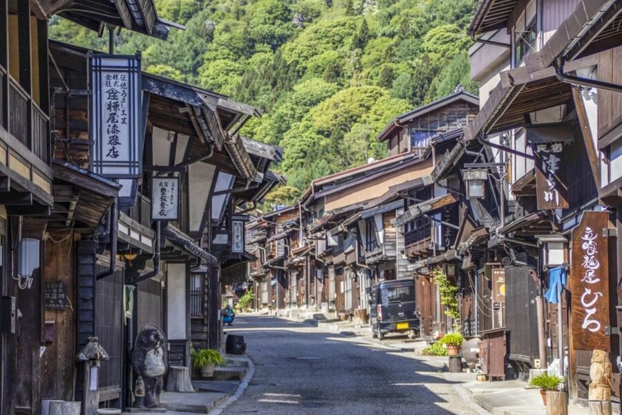 Nagano/Matsumoto: Matsumoto Castle and Narai-juku Day Trip - Inside Matsumoto Castle’s six floors