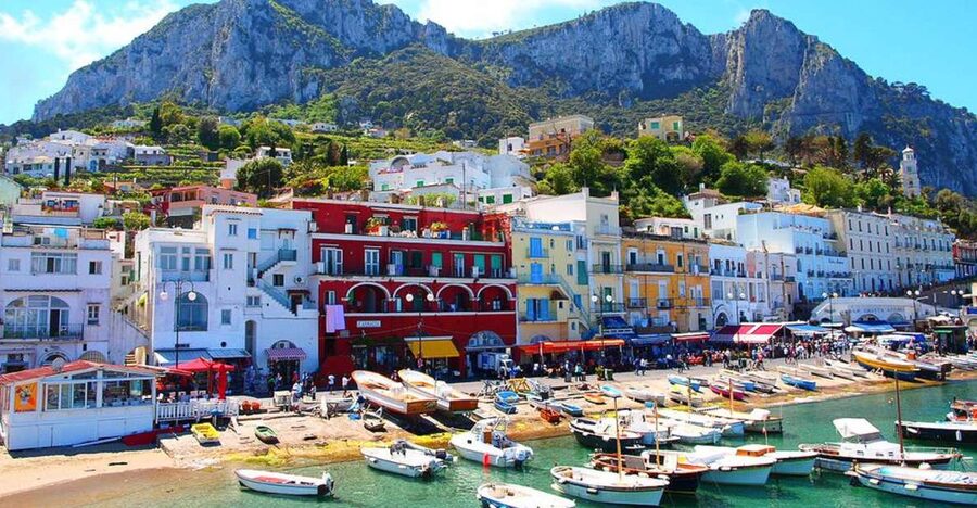Naples: Day Trip to Pompeii and Capri - Pickup in Naples and the road to Pompeii