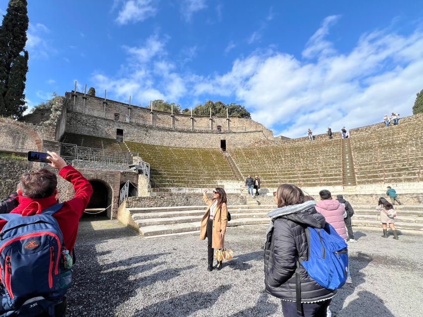 Naples: Pompeii & Mt. Vesuvius Day Trip with Tickets & Lunch - Timing, group size, and language