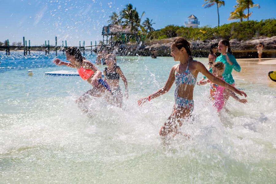 Nassau: Pearl Island Beach Day Trip and Cruise with Lunch - Pearl Island at a glance