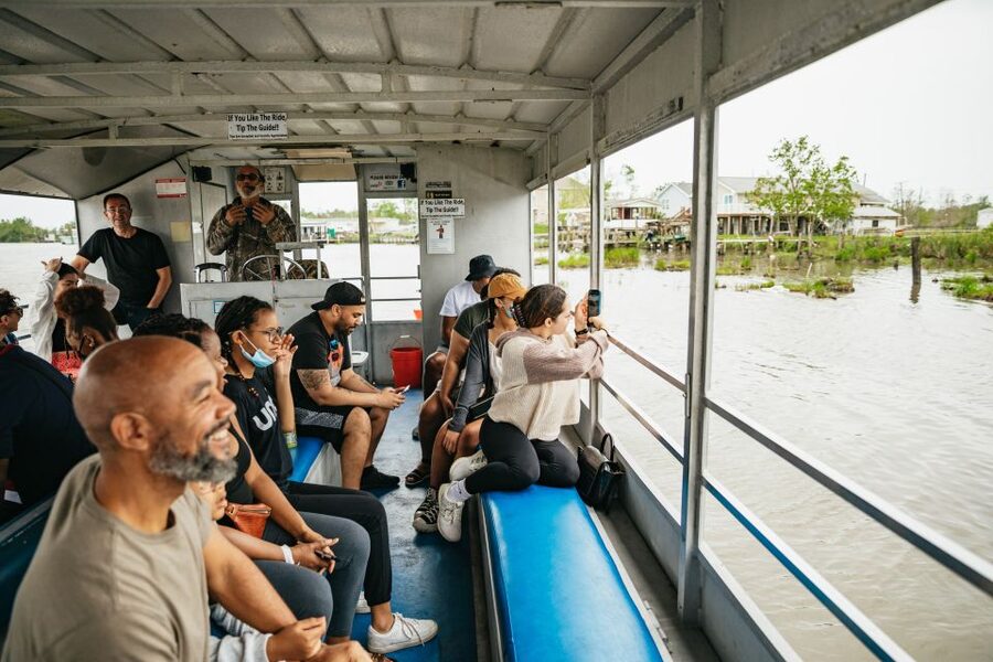 New Orleans: Oak Alley Plantation and Swamp Cruise Day Trip - The return to New Orleans
