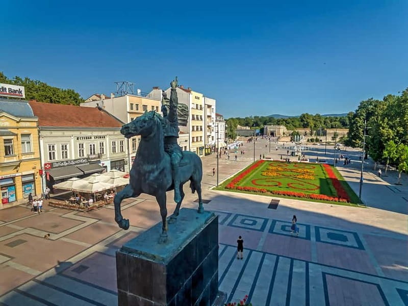 Nis City Tour: Full-Day Trip from Sofia - Walking through Nis Fortress and the city center