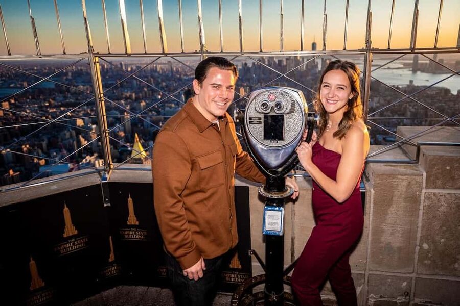 NYC: Empire State Building Tickets - Observatory & Museum - Security and the first look at the building