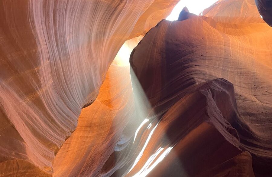 Page: Upper & Lower Antelope Canyon Combo Day Trip - Upper Antelope Canyon offers a shorter route